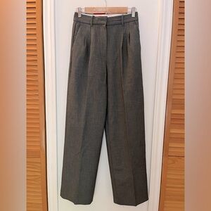 Aritzia Effortless Pant 4 Regular - (Re)ssential